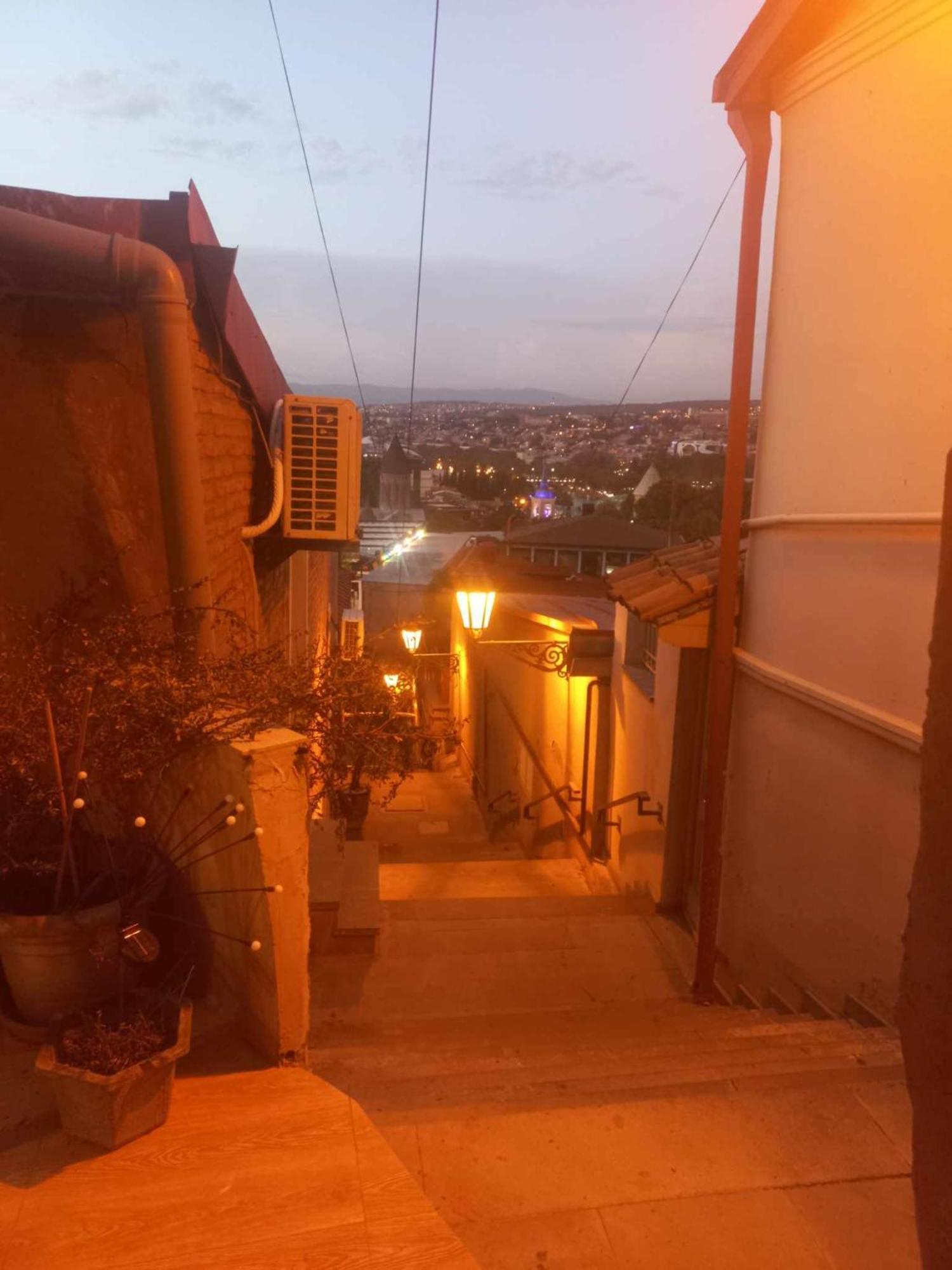 Overlooking Old Nino 2 *